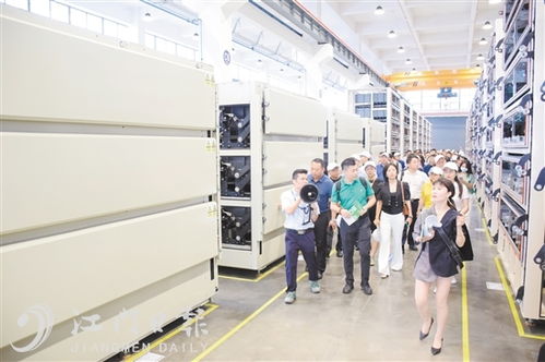 江門新聞網(wǎng) 本地化信息服務(wù)與技術(shù)交流平臺的綜合探索